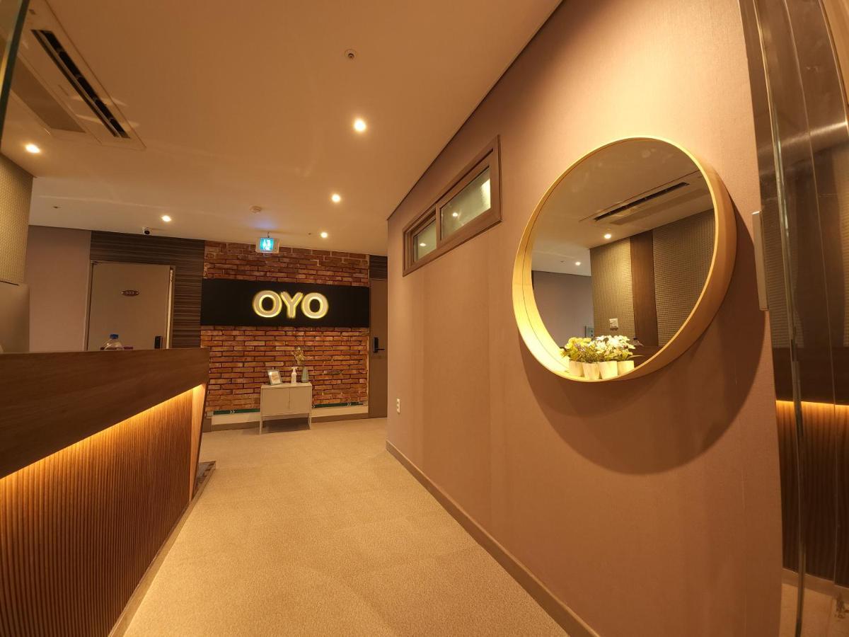 OYO Hostel Myeongdong 2 Seoul Exterior foto