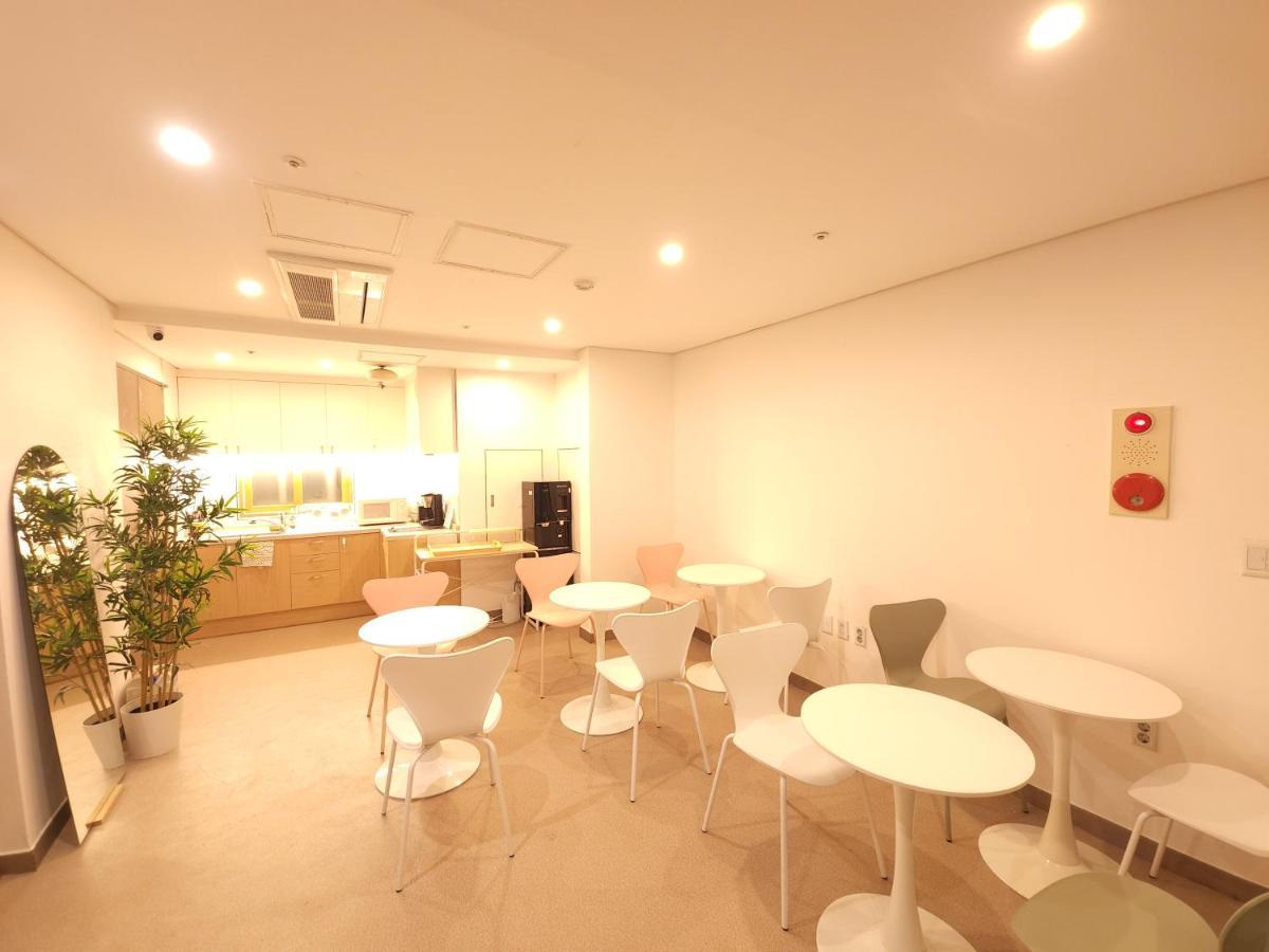 OYO Hostel Myeongdong 2 Seoul Exterior foto